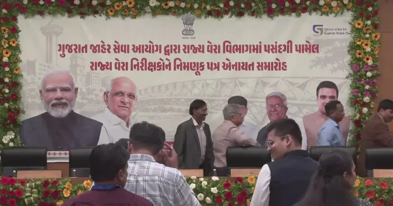 Gujarat CMO Live-Streams Official Address to Citizens
