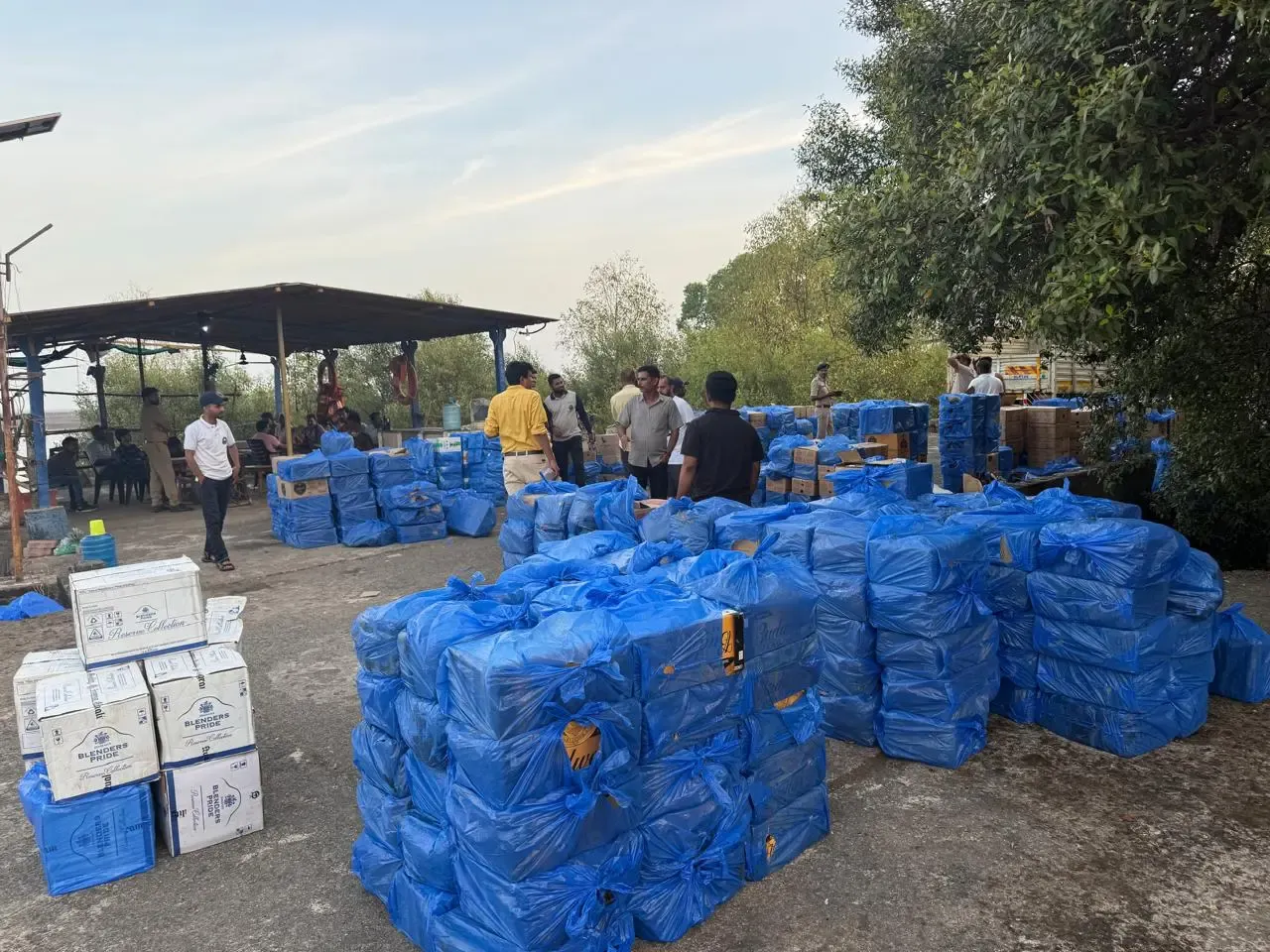 Major Liquor Seizure: Customs in Gujarat's Valsad Intercept Rs 50 Lakh Smuggling Operation