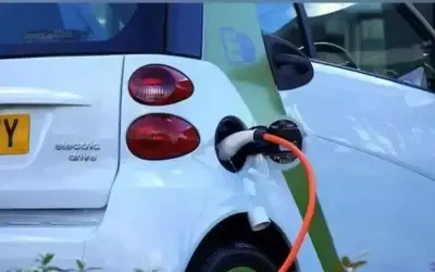 Gujarat Reduces Electric Vehicle Tax to 1% Until 2026 for Green Mobility Promotion