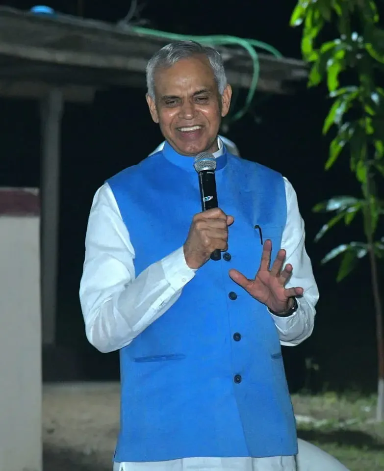 Is Gujarat Governor Acharya Devvrat Taking on the Role of Maharashtra's Governor?