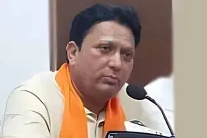 Gujarat Government Takes Action to Ensure Industrial Peace and Worker Welfare, Says Industries Minister