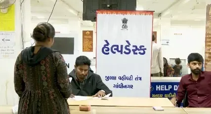 How Are Gujarat's Revenue Reforms Enhancing Service Delivery?