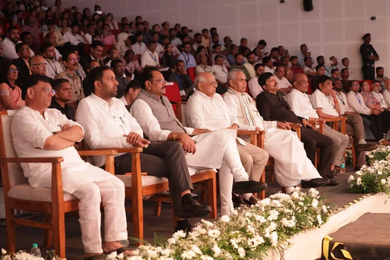 Gujarat Guv, CM mark Partition Horrors Day in Amreli on I-Day eve