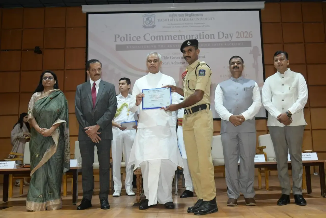 Gujarat Governor honours 145 police martyrs, inaugurates RRU facilities on Commemoration Day