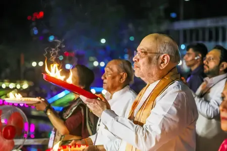 Did HM Amit Shah Unveil a Gold-Plated Shiva Idol in Vadodara for Maha Shivratri?