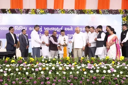 What New Developments Did Gujarat Unveil with 14 MRI Machines and 31 Projects?