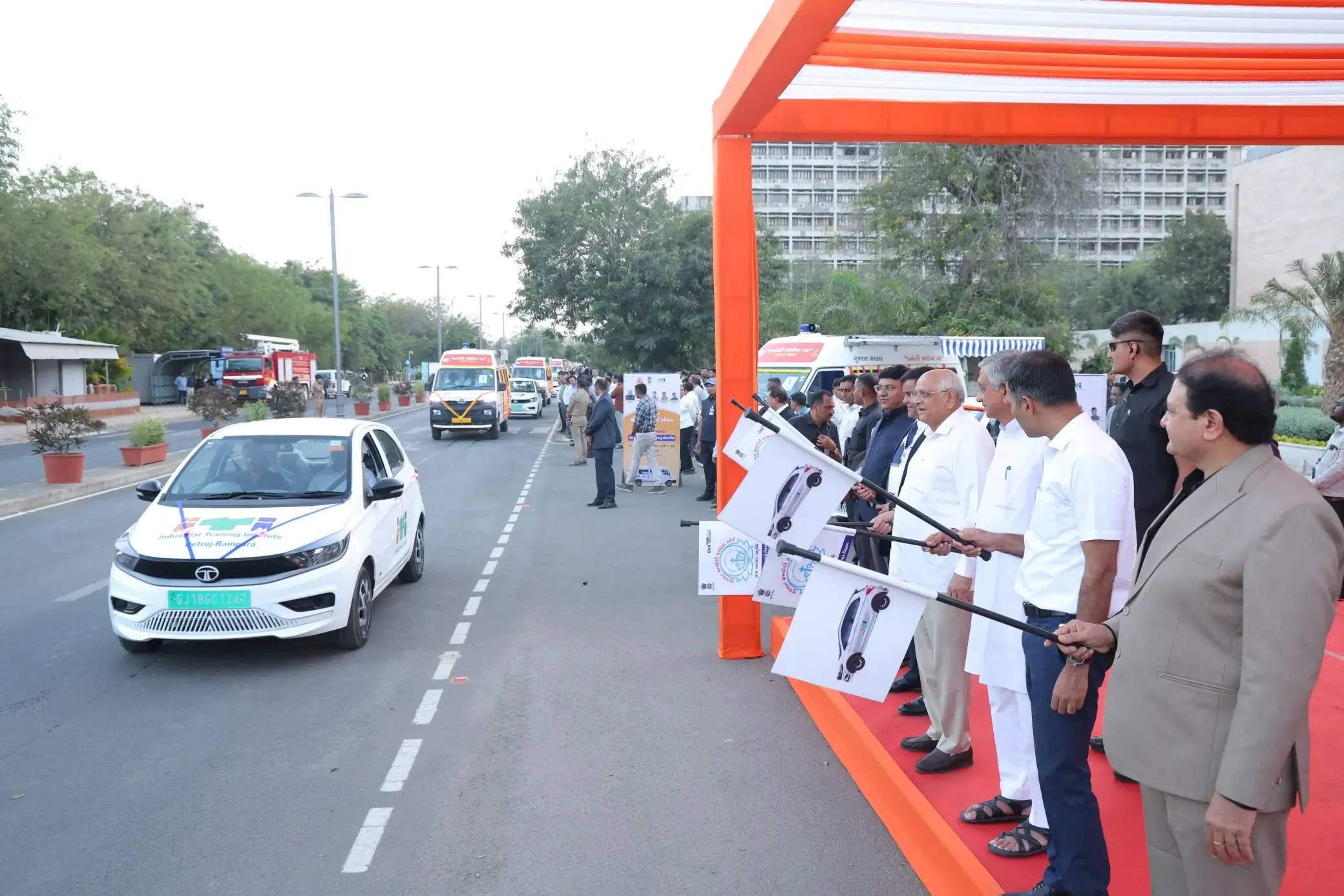 Gujarat ITI Students to Receive Electric Vehicle Training as CM Patel Unveils 40 EVs