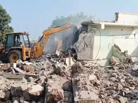Has Jamnagar Successfully Completed the Demolition of 355 Properties for Road Widening?