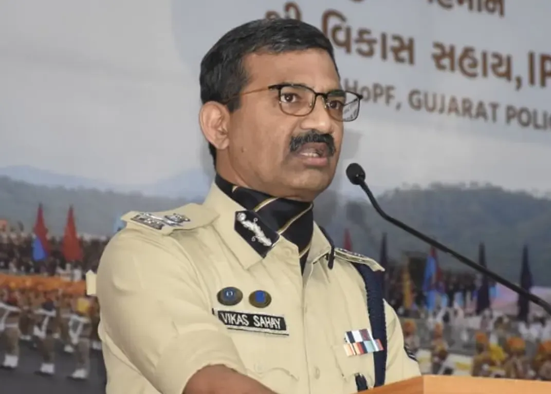 How Did Gujarat Police Honor 110 Personnel at the DGP’s Commendation Disc-2024 Ceremony?