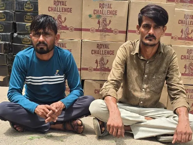 Gujarat Police seize ₹1.20 crore liquor haul on NH-27, two Rajasthan men held
