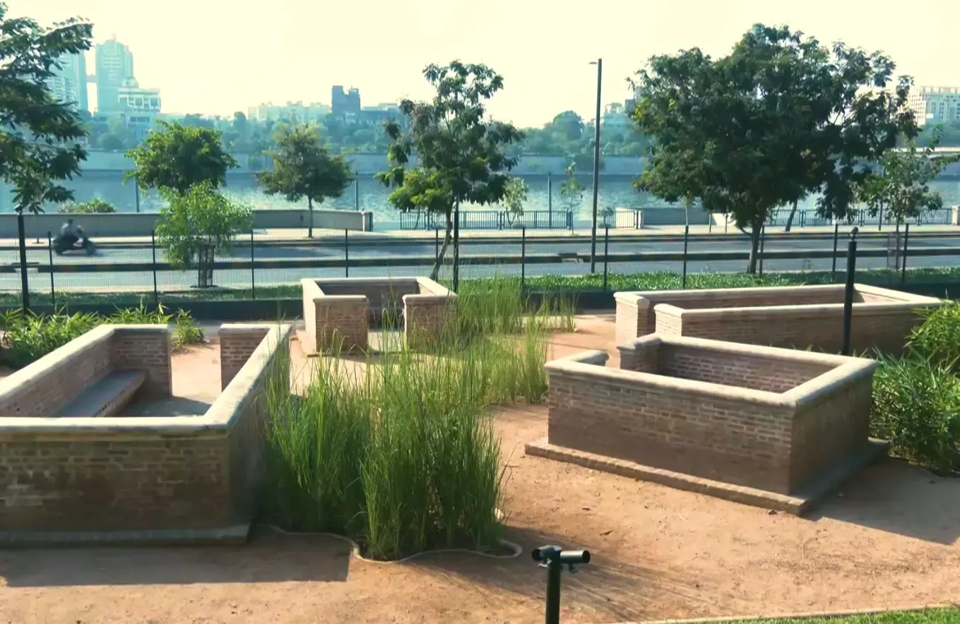 Is Gujarat's Sabarmati Riverfront Becoming a New Hub for Recreation and Knowledge?