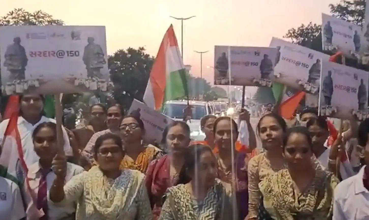 क्या गुजरात में सरदार वल्लभभाई पटेल की 150वीं जयंती पर यूनिटी मार्च का आयोजन हुआ?