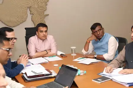 क्या गुजरात सरकार ने टूरिस्ट डेस्टिनेशन की क्वालिटी को बेहतर बनाने के लिए 'डिस्ट्रिक्ट टूरिज्म डेवलपमेंट सोसाइटी' का गठन किया?