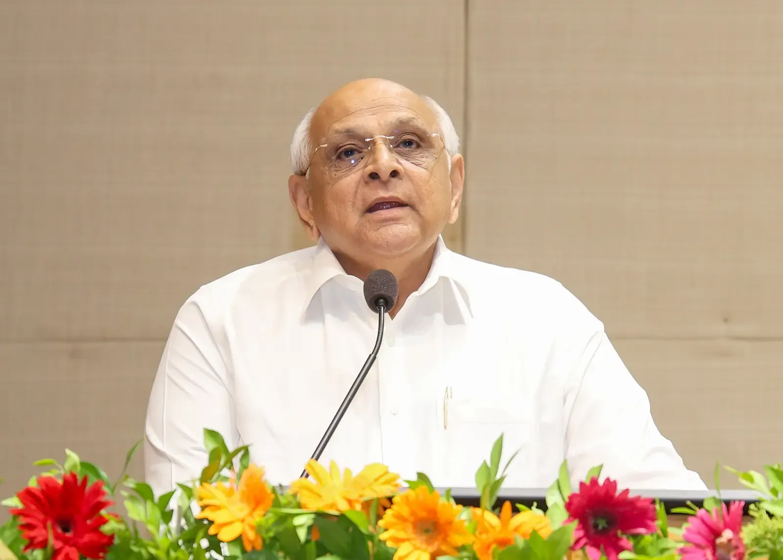 गुजरात की 6,014 सरकारी इमारतों पर रूफटॉप सोलर, 95 मेगावाट क्षमता; 15,000 इमारतों तक विस्तार का लक्ष्य