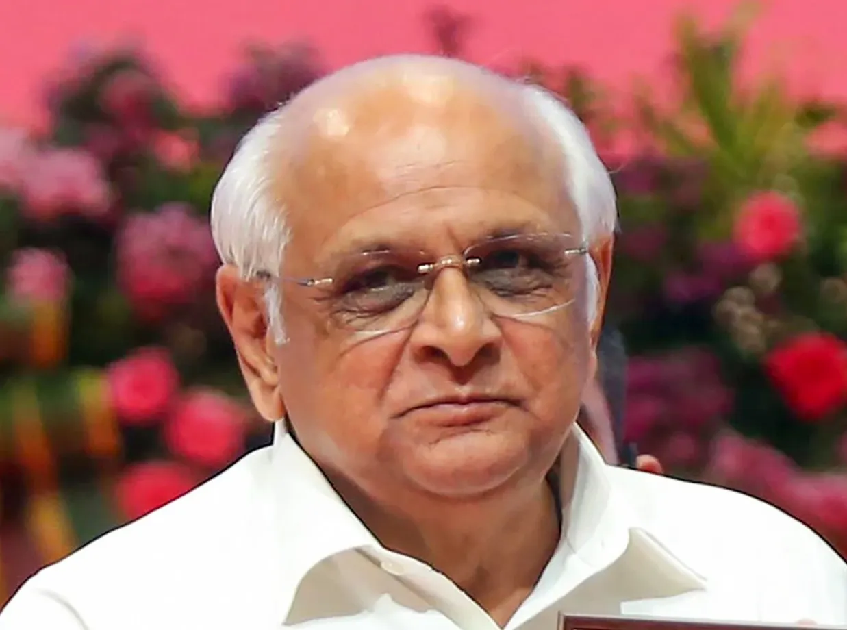 How Will Gujarat Integrate 127 Sardar Sarovar Resettlement Colonies with Native Villages?