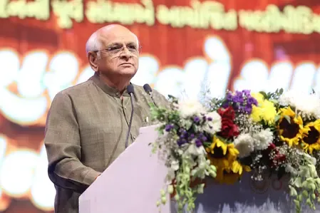 Will Gujarat provide Rs 1,250 crore aid to over 12 lakh girls under the Namo Laxmi Scheme?