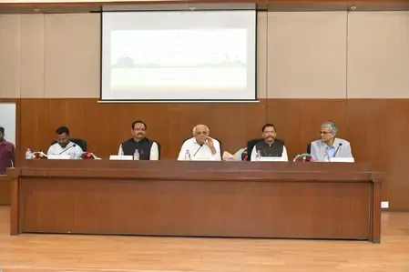 Gujarat Government Allocates Rs 6.97 Crore to Support 35,829 Farmers in Natural Farming Initiative