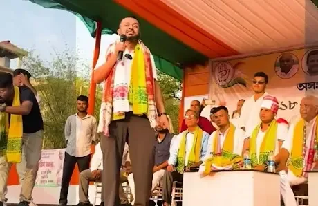 Congress Leader's 'Infiltrator' Comment on Gujaratis Sparks Controversy