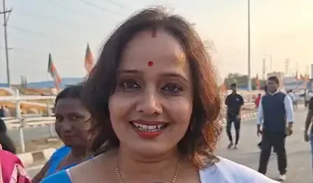 गुवाहाटी के लोग बोले, प्रधानमंत्री मोदी के नेतृत्व में तेजी से हो रहा विकास 