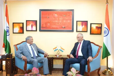 मुख्य चुनाव आयुक्त ज्ञानेश कुमार ने ब्राजील राजदूत से की भेंट, चुनाव प्रबंधन सहयोग पर बनी सहमति