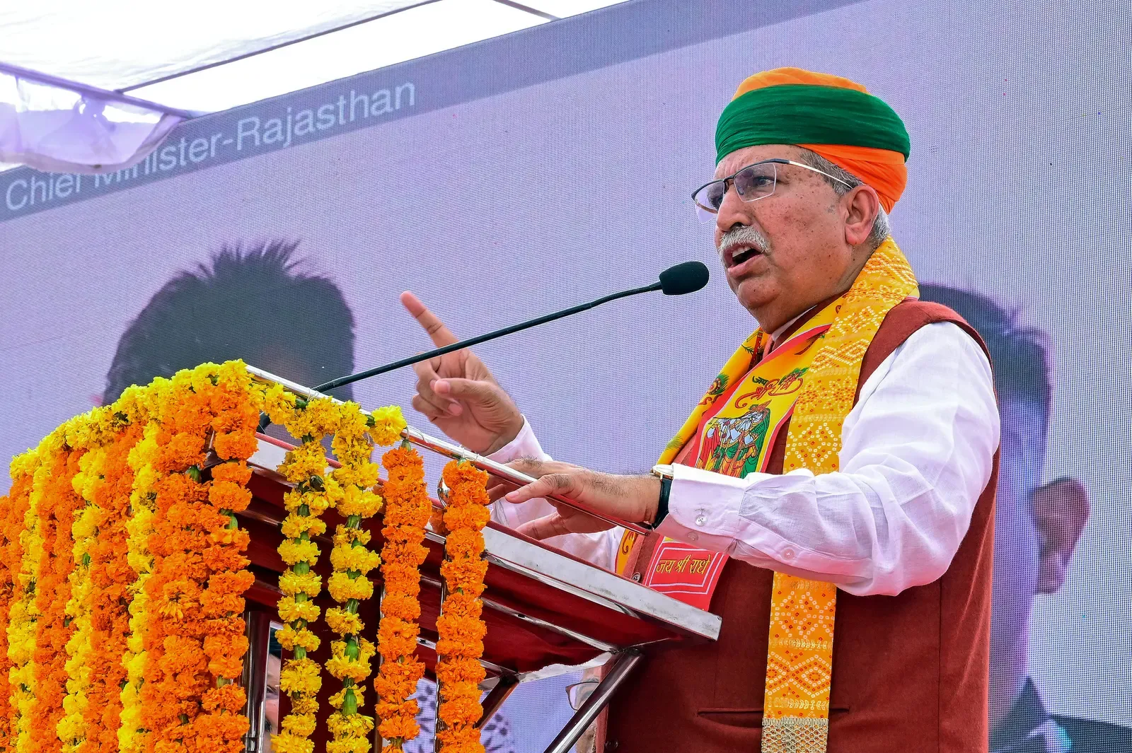 चुनाव आयोग पर कांग्रेस के आरोप बेबुनियाद: अर्जुन राम मेघवाल का पलटवार, पंचायत चुनावों में BJP जीत का दावा