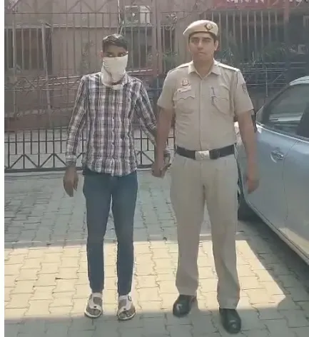 Ghazipur Police Nab Repeat Offender; Recover Stolen Phone and Motorcycle