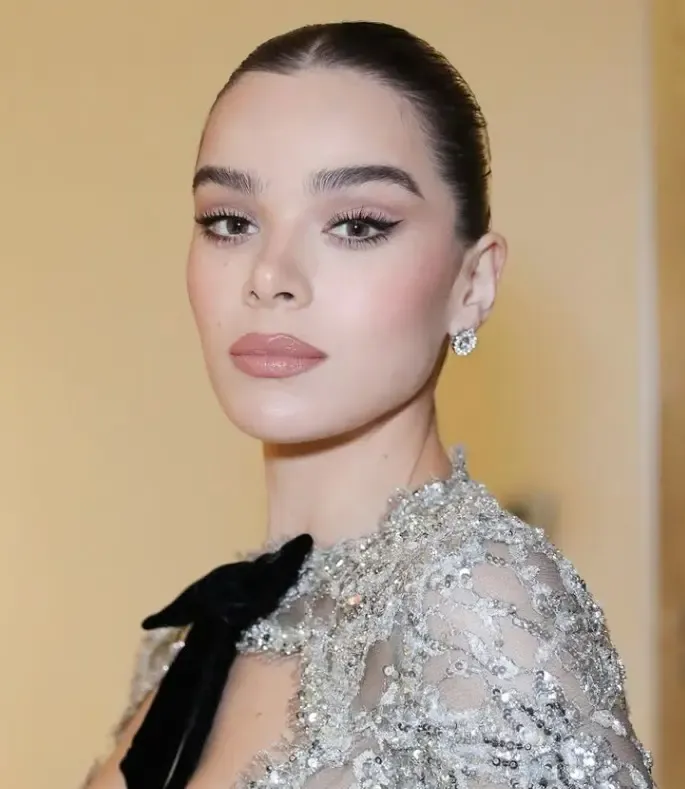 Why Does Hailee Steinfeld Find Every Movie Role 'New and Scary'?