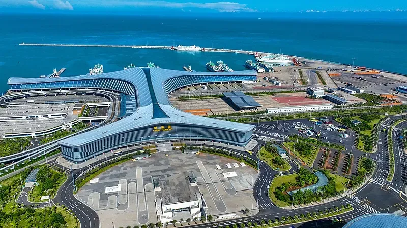 क्या हाईनान मुक्त व्यापार बंदरगाह का निर्माण उच्च मानकों के अनुरूप होगा?