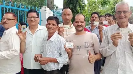 उत्तराखंड पंचायत चुनाव: अंतिम चरण के लिए मतदान जारी, नैनीताल में 1391 प्रत्याशियों की किस्मत दांव पर