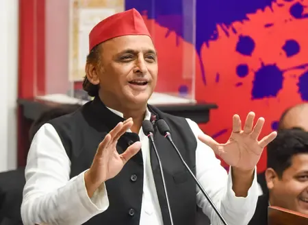 अखिलेश यादव का स्पष्ट बयान: भाजपा को बंगाल और यूपी में हराना है हमारा लक्ष्य