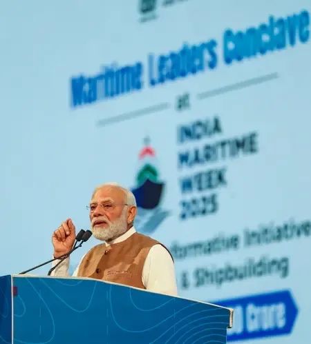 हमारे पास ब्लू इकोनॉमी ग्रोथ के लिए एक एंबिशियस विजन : पीएम मोदी
