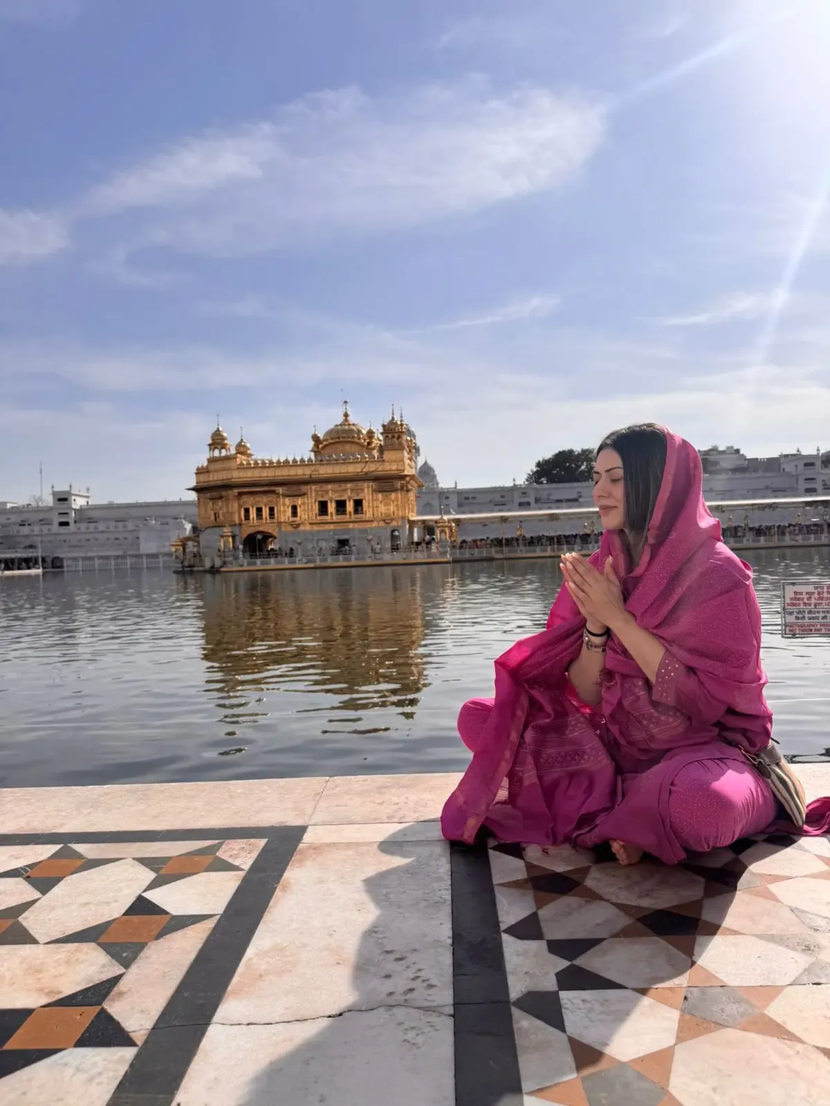 Hansika Motwani Reflects at the Golden Temple Post-Divorce