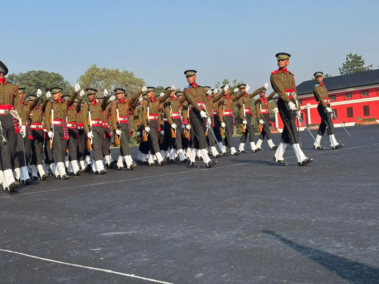 क्या भारतीय सैन्य अकादमी में 157वीं पासिंग आउट परेड का आयोजन हुआ?