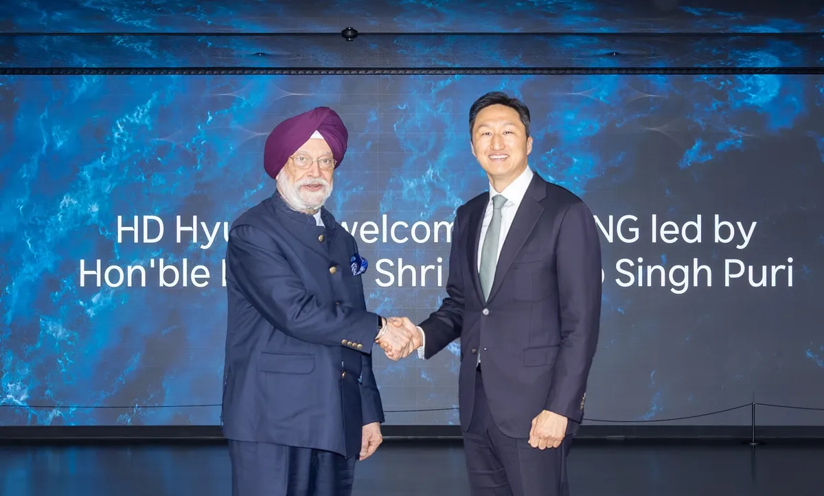 What Did Hardeep Puri and HD Hyundai Chief Discuss in Shipbuilding Partnership?