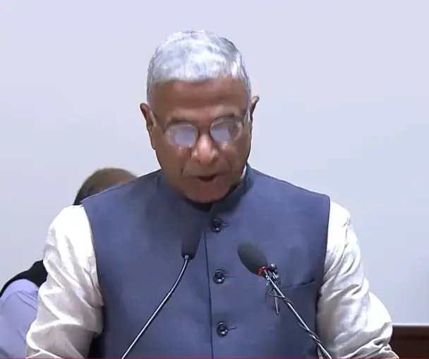 हरिवंश ने फिर से राज्यसभा सदस्य पद ग्रहण किया, उपराष्ट्रपति ने दिलाई शपथ