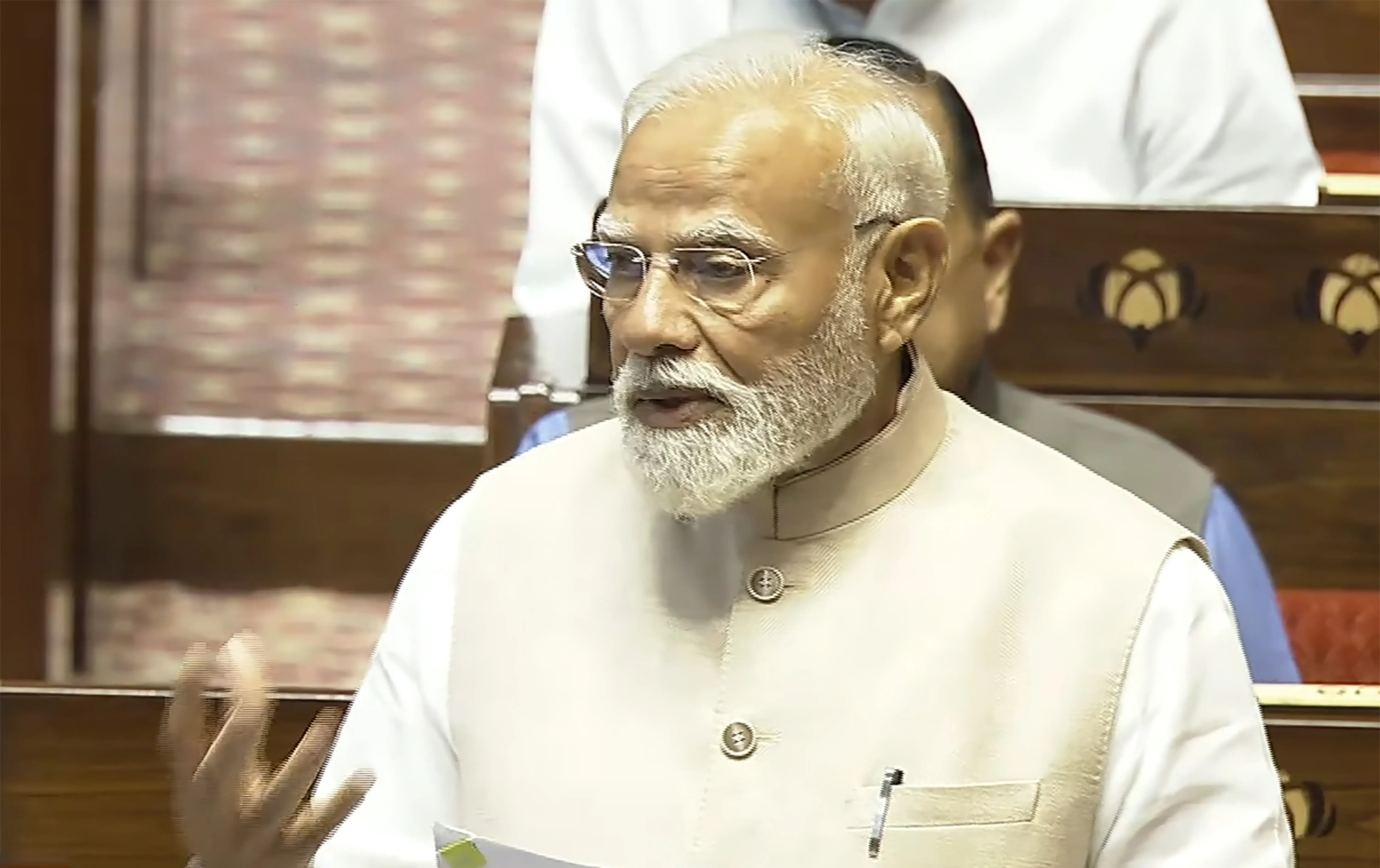 हरिवंश सिंह का कार्यकाल: पीएम मोदी ने जताया विश्वास, युवाओं के लिए बने मार्गदर्शक