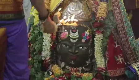 हरियाली अमावस्या पर बाबा महाकाल का अलौकिक शृंगार, हरी भांग और बेलपत्र की माला से सजे देवाधिदेव