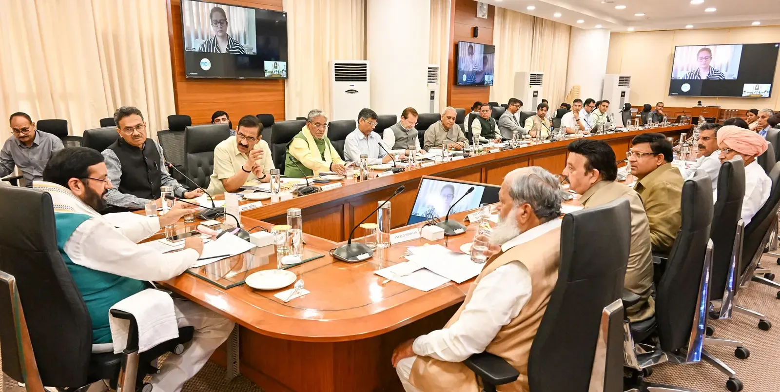 Haryana Cabinet passes thank-you resolution for PM Modi's 25 years in government