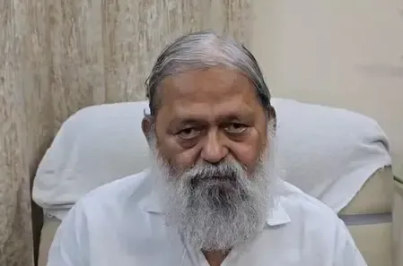 हरियाणा : कैबिनेट मंत्री विज को अपने विभाग में घोटाले का शक, जांच के लिए लिखा पत्र
