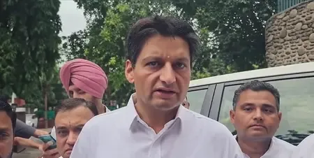 हरियाणा में बाढ़ संकट : दीपेंद्र हुड्डा ने सरकार पर साधा निशाना, मुआवजे और त्वरित कार्रवाई की मांग