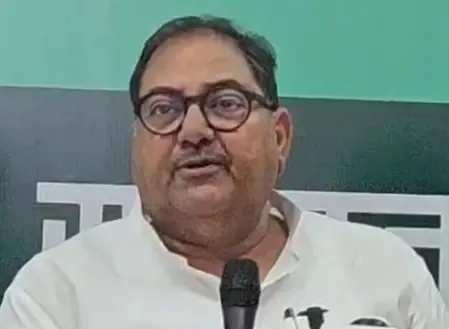 हरियाणा में किसानों को उचित मुआवजा नहीं मिलने पर इनेलो बड़ा आंदोलन करेगी : अभय सिंह चौटाला