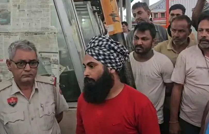 नांगल चौधरी टोल प्लाजा पर ट्रक चालक की पिटाई के आरोप में घंटों जाम, कर्मचारी ने माँगी माफी