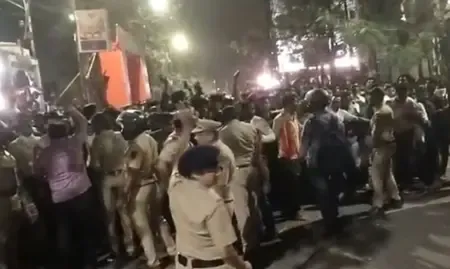 हरियाणा-राजस्थान बॉर्डर पर गाड़ी खड़ी करने को लेकर हिंसक झड़प, तीन घायल