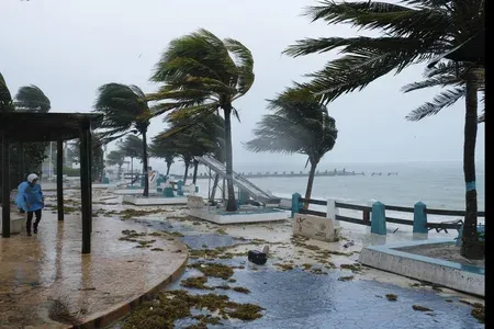 Hawaii declares emergency as Hurricane Lowell strengthens to Category 4