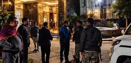 हजारीबाग होटल पर ताबड़तोड़ फायरिंग, गैंगस्टर राहुल दुबे ने सोशल मीडिया पर ली जिम्मेदारी
