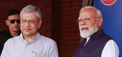PM Modi wishes Ashwini Vaishnaw on birthday, hails infrastructure push