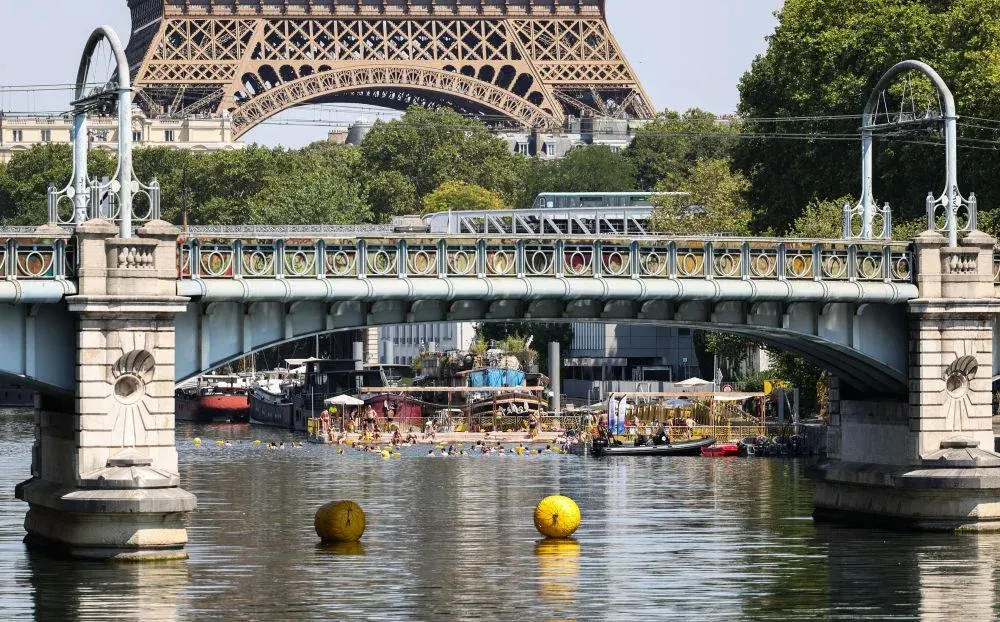 France GDP growth to lose 0.1 point in 2026 as heatwaves, drought hit crops