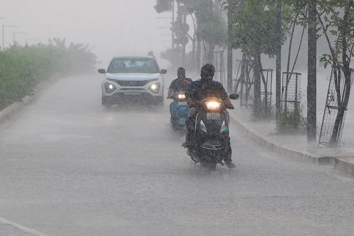 Is Gujarat Prepared for More Rain? IMD Issues Alerts!