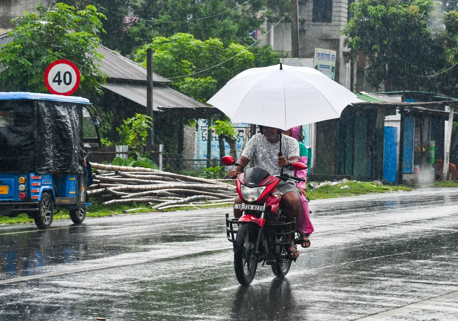 Heavy rain alert for North Bengal till Aug 5; South Bengal also on watch
