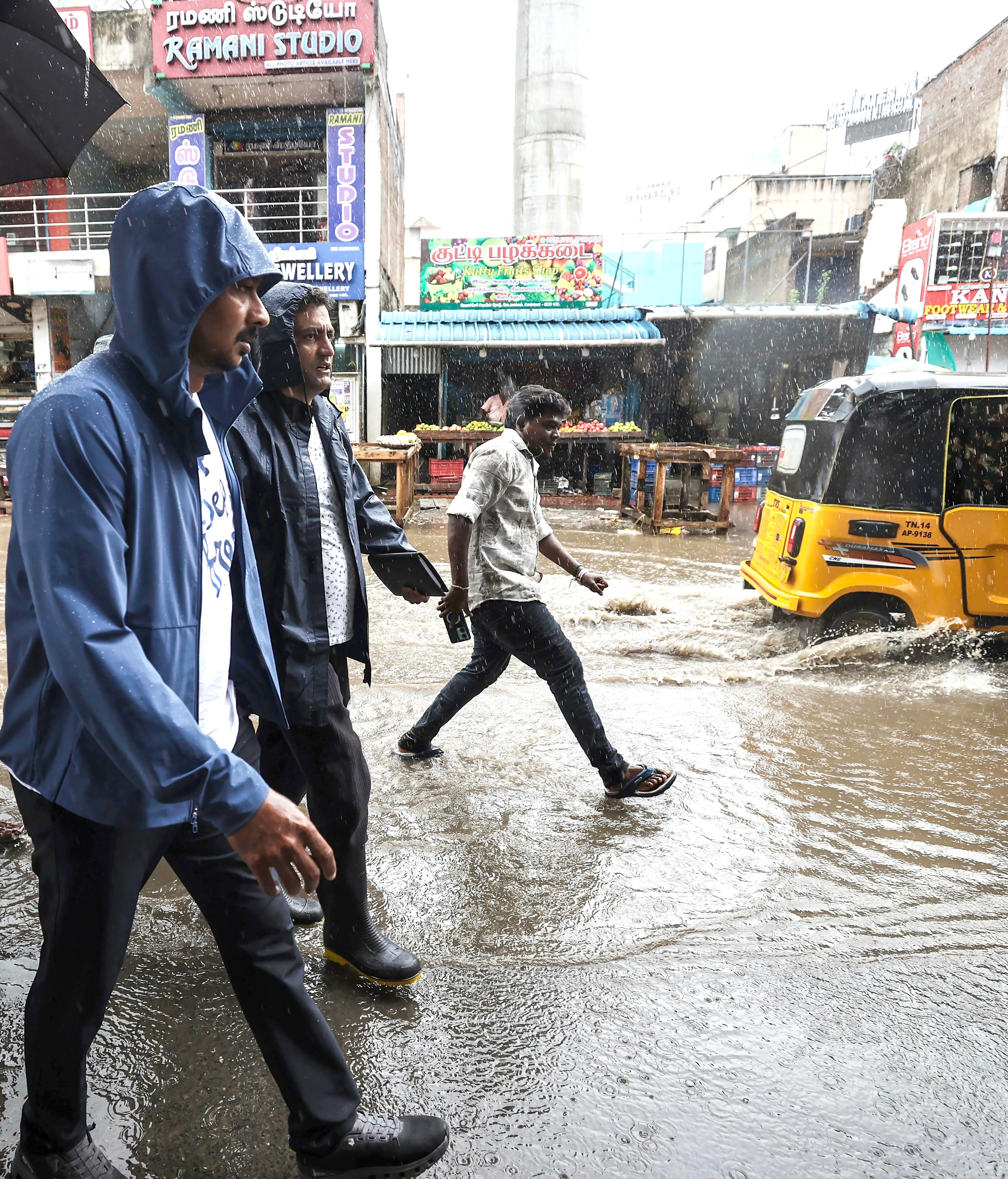 Is Heavy Rain Affecting TN as a New Low-Pressure System Develops Over the Bay of Bengal?